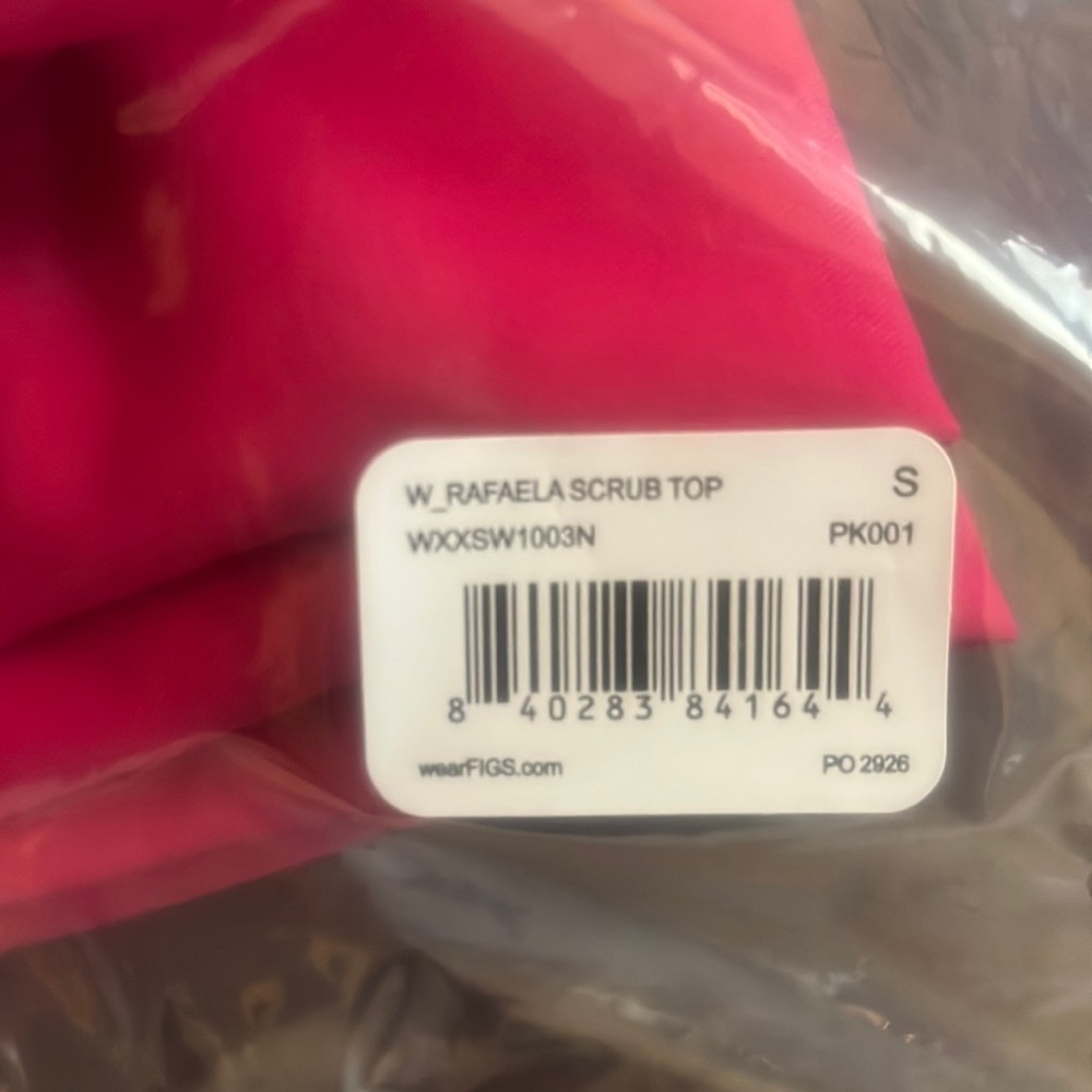 Brand New With Tags FIGS Rafaela Oversized Scrub Top